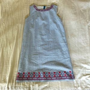 Vineyard Vines blue and white seersucker dress with embroidery. Size 12 girls.